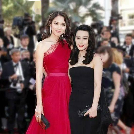 如何ps跟明星合影,与明星零距离合影！