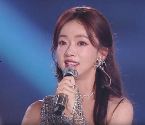 明星嗓子,独特嗓音背后的故事