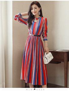 套头条纹裙子好看吗,套头条纹裙子，展现独特魅力